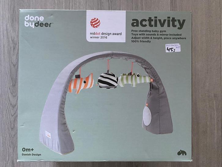 Baby gym Activity Gym grijs Done By Deer, Kinderen en Baby's, Speelgoed | Babyspeelgoed, Nieuw, Babygym, Ophalen of Verzenden