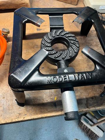 Gasbrander 30cm x30cm beschikbaar voor biedingen
