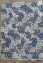 Nieuwe Stof- Blauw/Wit Bloemen & Hartjes, hele lap €6, Blauw, 120 cm of meer, Nieuw, Ophalen of Verzenden