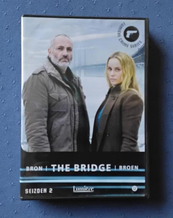 DVD the bridge seizoen 2 (Lumière), Cd's en Dvd's, Dvd's | Tv en Series, Zo goed als nieuw, Thriller, Boxset, Vanaf 12 jaar, Ophalen