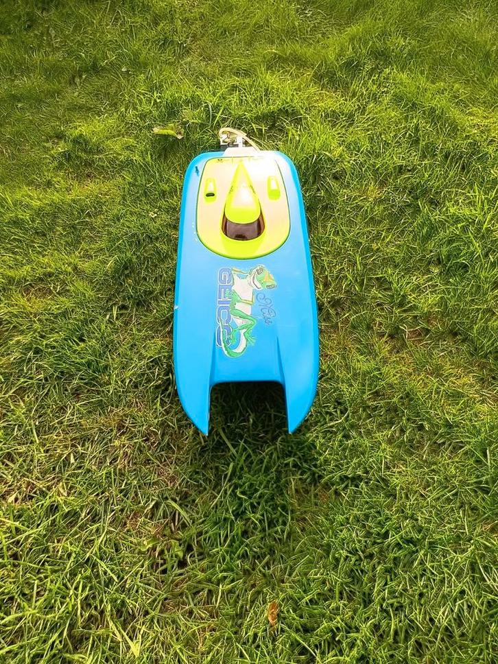 Snelle Miss Geico powerboat, kunt compleet varend, Hobby en Vrije tijd, Modelbouw | Boten en Schepen, Zo goed als nieuw, Overige merken