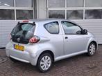 Toyota Aygo 1.0 VVT-i Comfort, Auto's, Toyota, Voorwielaandrijving, Euro 5, Stof, Gebruikt