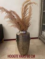 Vintage metalen vaas H60 cm €35,-Met pluimen samen €45,-, Ophalen of Verzenden, Zo goed als nieuw