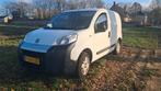 Fiat Fiorino 1.4 57KW CNG 2015, Auto's, Stof, Zwart, 400 kg, Wit