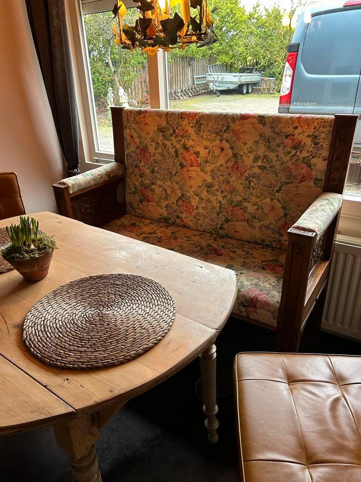 Oud Engels bankje / eetkamer bankje, Huis en Inrichting, Woonaccessoires | Zuilen en Pilaren, Gebruikt, Ophalen