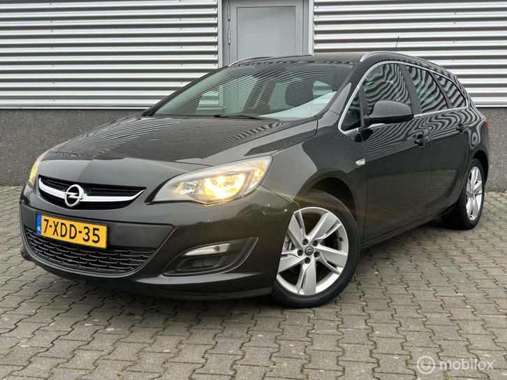 Opel Astra Sports Tourer 1.4 Turbo Berlin, airco,cruisecontr, Auto's, Opel, Bedrijf, Te koop, Astra, ABS, Airbags, Airconditioning
