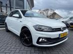 Volkswagen Polo 1.0 TSI Highline Business R | DSG | Navi | A, Auto's, Volkswagen, Gebruikt, Euro 6, 95 pk, Wit