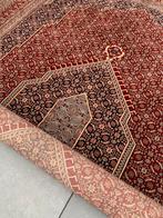 Schitterend Sfeervol Vintage Vloerkleed Louis de Poortere., Ophalen