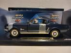 Ford Mustang Fastback donker blauw Solido metal 1:18 KRD, Hobby en Vrije tijd, Modelauto's | 1:18, Ophalen of Verzenden, Zo goed als nieuw