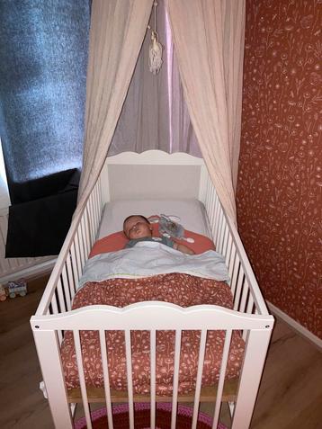 Ledikant Ikea beschikbaar voor biedingen