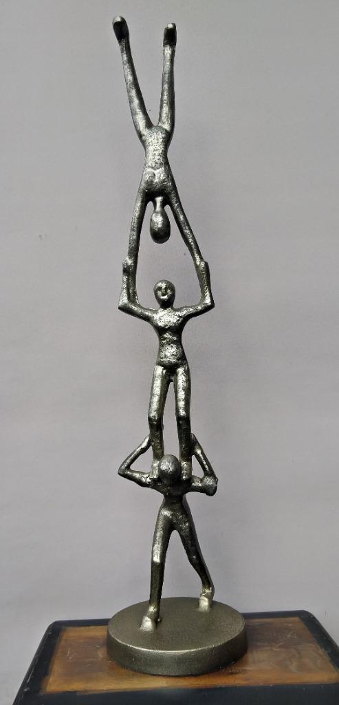 Groot beeld handstand teamwork, Antiek en Kunst, Kunst | Beelden en Houtsnijwerken, Ophalen of Verzenden