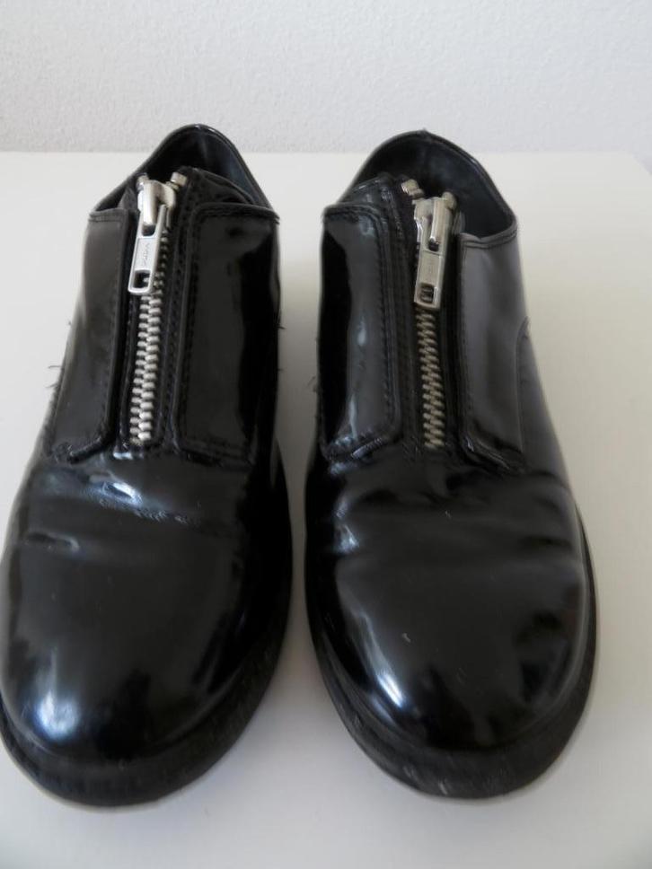 Zwarte lakschoenen, schoenen van Zara mt. 35, Kinderen en Baby's, Kinderkleding | Schoenen en Sokken, Schoenen, Meisje, Ophalen of Verzenden