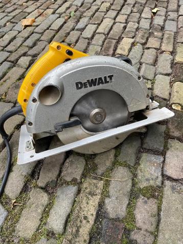 cirkelzaagmachine Dewalt beschikbaar voor biedingen