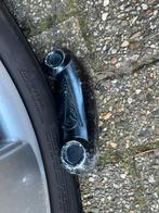 Vespa voorvork kapje, Ophalen