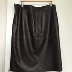 Anna van Toor lamsleren leren rok maat 46 burgundy, Kleding | Dames, Rokken, Overige kleuren, Verzenden, Maat 46/48 (XL) of groter