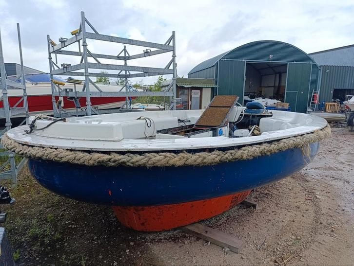 Reddingsloep opknapper zeer uniek model! Eyecatcher!, Watersport en Boten, Sloepen, Zo goed als nieuw, 6 meter of meer, Binnenboordmotor