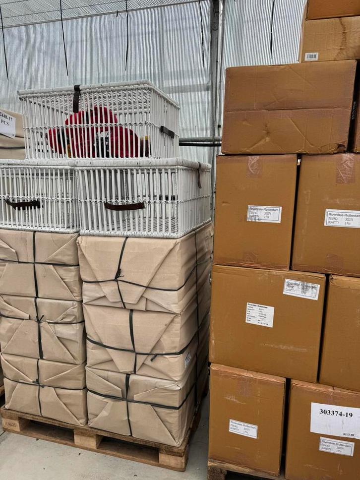 Grote partij riverdale, Zakelijke goederen, Partijgoederen en Retail | Partijgoederen, Huis en Inrichting, Ophalen of Verzenden