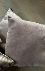 Claudi Kussens - Roze Tinten, Ophalen of Verzenden, Zo goed als nieuw, Roze, Vierkant