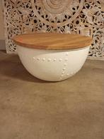 Nieuwe salontafel teakhout half ei model 70cm nu €35, Ophalen, ., Nieuw, .