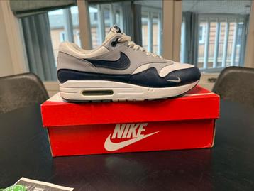 Nike air max 1 lv8 obsedian beschikbaar voor biedingen