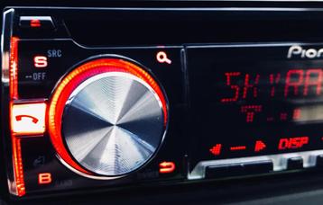 Pioneer DEH-X5800BT autoradio met BLUETOOTH&MIXTRAX functie beschikbaar voor biedingen