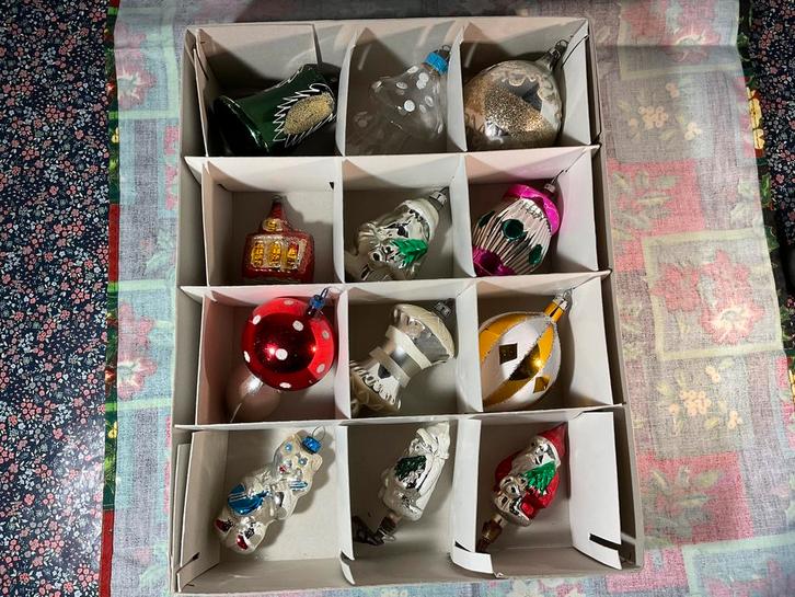 12 stuks oude glazen kerstballen, Diversen, Kerst, Gebruikt, Ophalen of Verzenden
