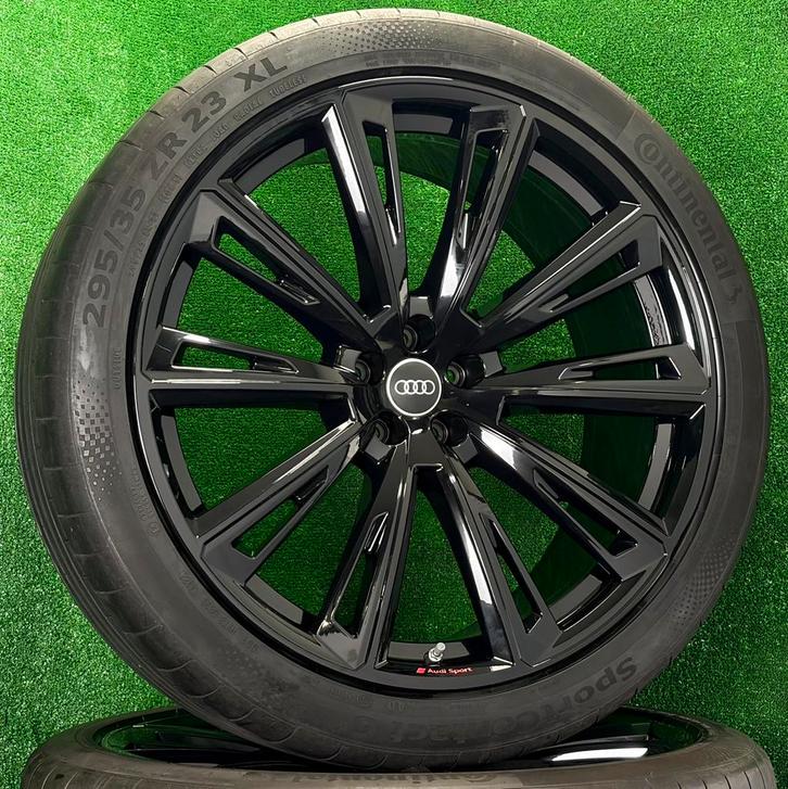 Originele 23 inch Audi velgen met banden Q7 SQ7 Q8 SQ8 RSQ8, Auto-onderdelen, Banden en Velgen, Banden en Velgen, Zomerbanden