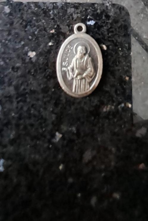 Vintage St. Jude Thaddeus Medaille, Antiek en Kunst, Antiek | Religie, Ophalen of Verzenden