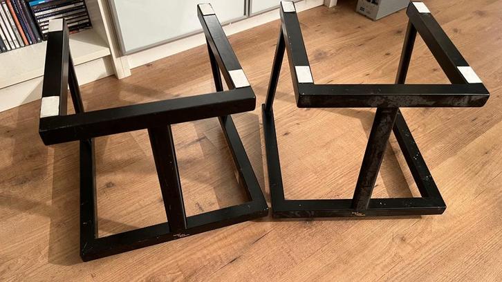 luidsprekerstandaard met vloerspikes, Audio, Tv en Foto, Luidsprekers, Gebruikt, Overige merken, Ophalen