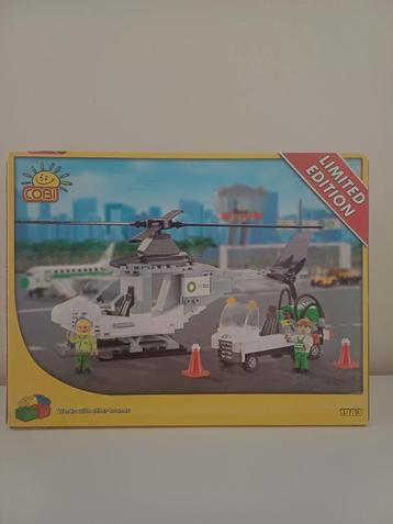 HELIKOPTER NOOIT GEBRUIKT PRIJS KOST €20. OPHALEN   beschikbaar voor biedingen
