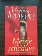 Virginia Andrews - Meisje in de schaduw, Virginia Andrews, Ophalen of Verzenden, Zo goed als nieuw, Nederland