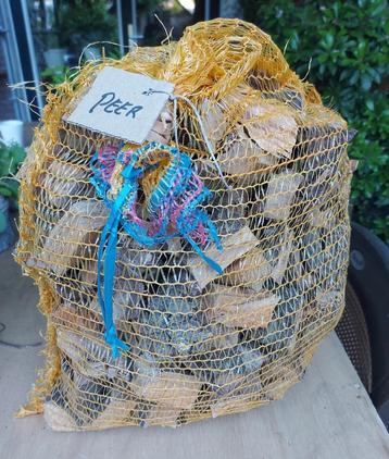 Chunks PEER, Ruim 6 kg. beschikbaar voor biedingen