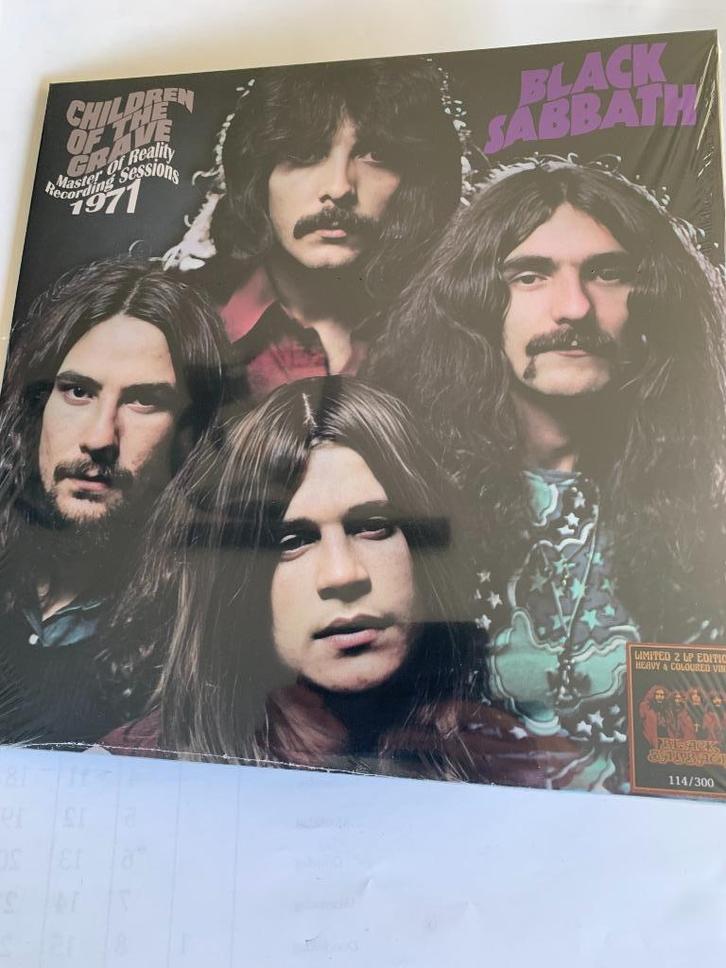 Black Sabbath - Children Of The Grave ( 2 lp), Cd's en Dvd's, Vinyl | Hardrock en Metal, Zo goed als nieuw, Ophalen