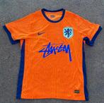 Stüssy x Nederlands Elftal Limited Edition Kit, Ophalen of Verzenden, Nieuw, Shirt
