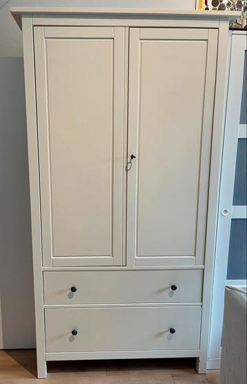 Leuke kledingkast met hanggedeelte en 2 lades, wit beschikbaar voor biedingen