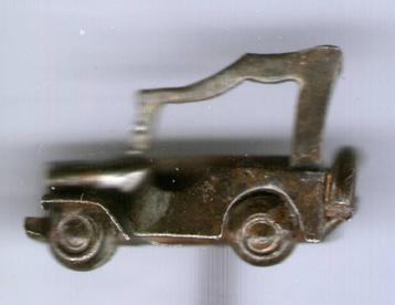 Jeep zilverkleurig auto speldje ( D_128 ) beschikbaar voor biedingen