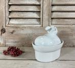 Frans wit porseleinen paté terrine konijn op mandje, Ophalen of Verzenden