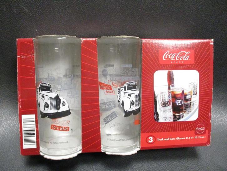 COCA COLA GLAZEN TRUCK AND CANS 3 stuks NIEUW in doos, Verzamelen, Merken en Reclamevoorwerpen, Nieuw, Gebruiksvoorwerp, Verzenden