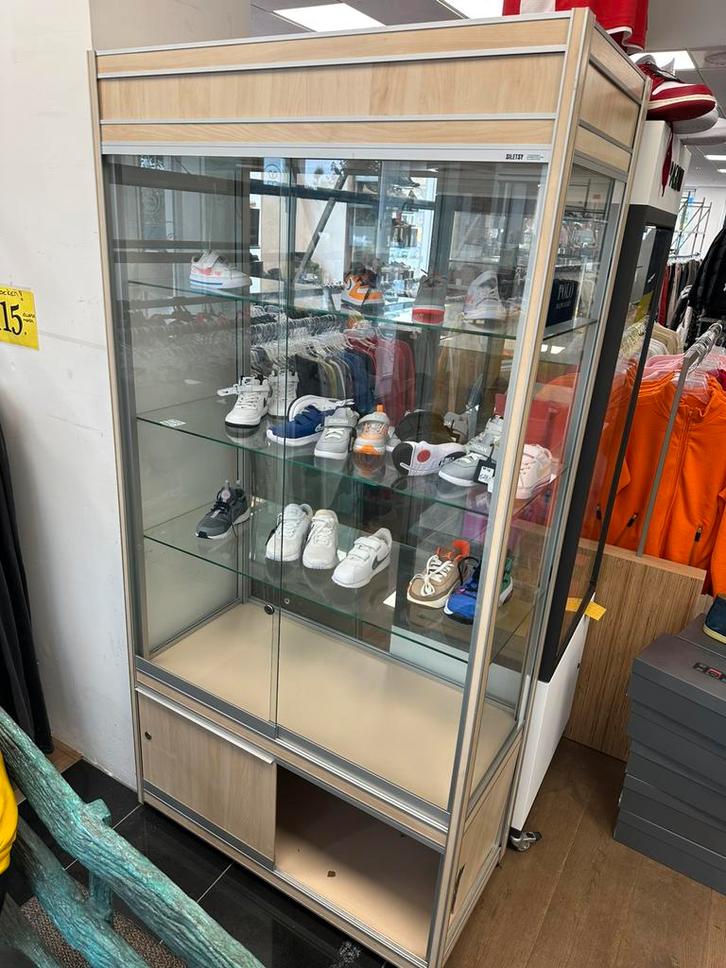 Winkel vitrine, Antiek en Kunst, Antiek | Meubels | Kasten, Ophalen