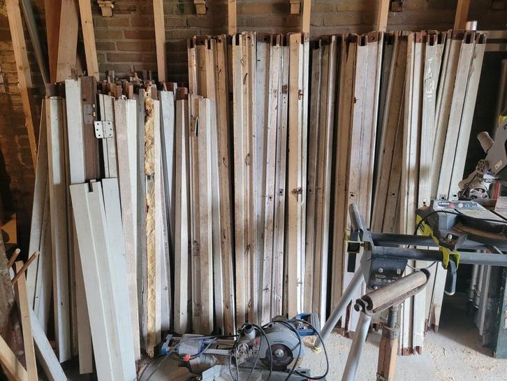 kozijnhout 67x114 partij gebruikt recycle milieu bewust, Doe-het-zelf en Verbouw, Kozijnen en Schuifpuien, Gebruikt, Raamkozijn