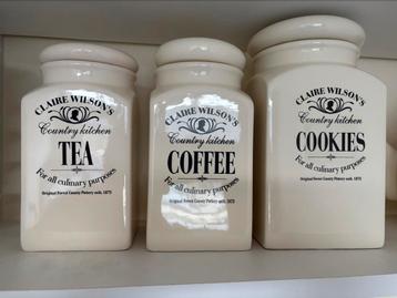 Claire Wilson’s TEA, COFFEE en COOKIES potten beschikbaar voor biedingen