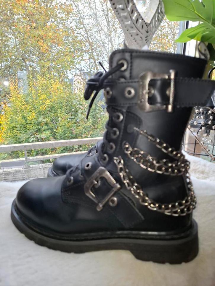 Demonia Bolt 250 Boots - Maat 40, Kleding | Dames, Schoenen, Gedragen, Hoge laarzen, Zwart, Ophalen