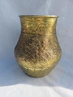 Antieke vaas in gedreven koper - 19e eeuw, Antiek en Kunst, Antiek | Vazen, Ophalen of Verzenden