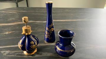 Vaasjes/parfumflesje Kobalt blauw met goud beschikbaar voor biedingen