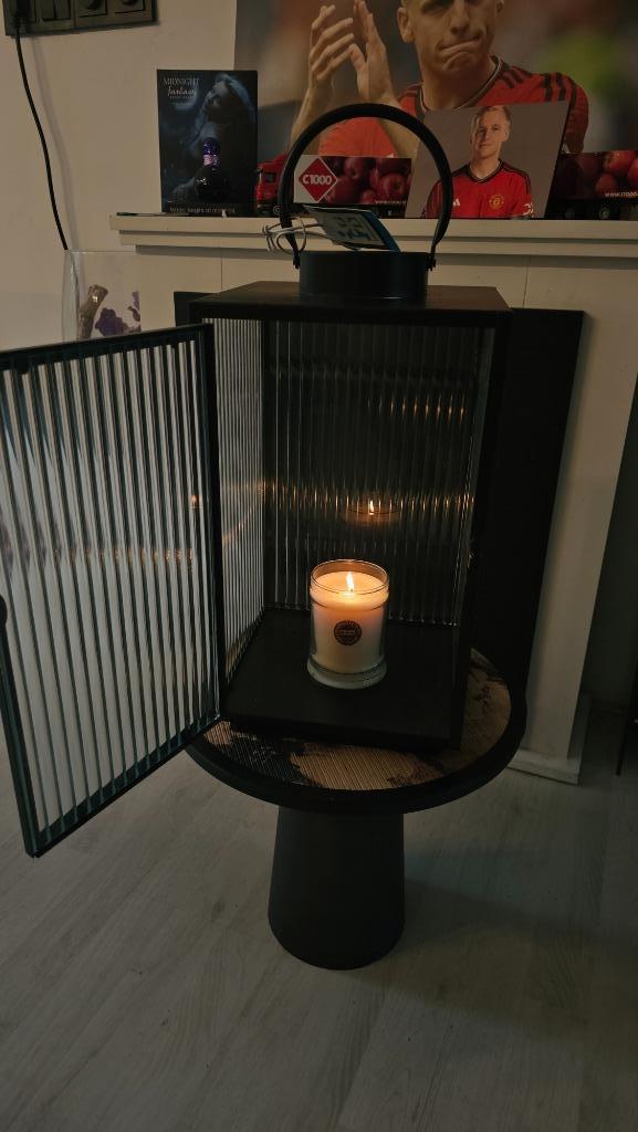 Schitterend Windlicht! Zwart Met Glas! NIEUW!, Huis en Inrichting, Woonaccessoires | Kandelaars en Kaarsen, Nieuw, 25 tot 50 cm