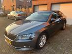 Skoda Superb 1.4 TSI ACT 2015 Ambition Business, Auto's, Skoda, Voorwielaandrijving, 65 €/maand, 4 cilinders, Origineel Nederlands