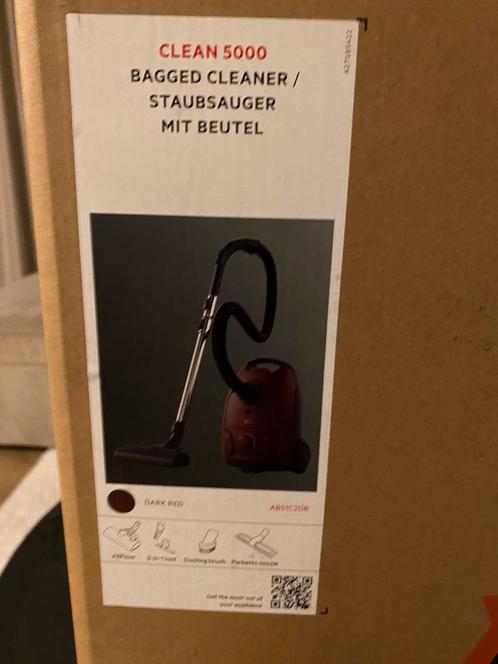 AEG AB51C2DR Clean 5000 Series Stofzuiger met Zak, Witgoed en Apparatuur, Stofzuigers, Nieuw, Stofzuiger, Minder dan 1200 watt
