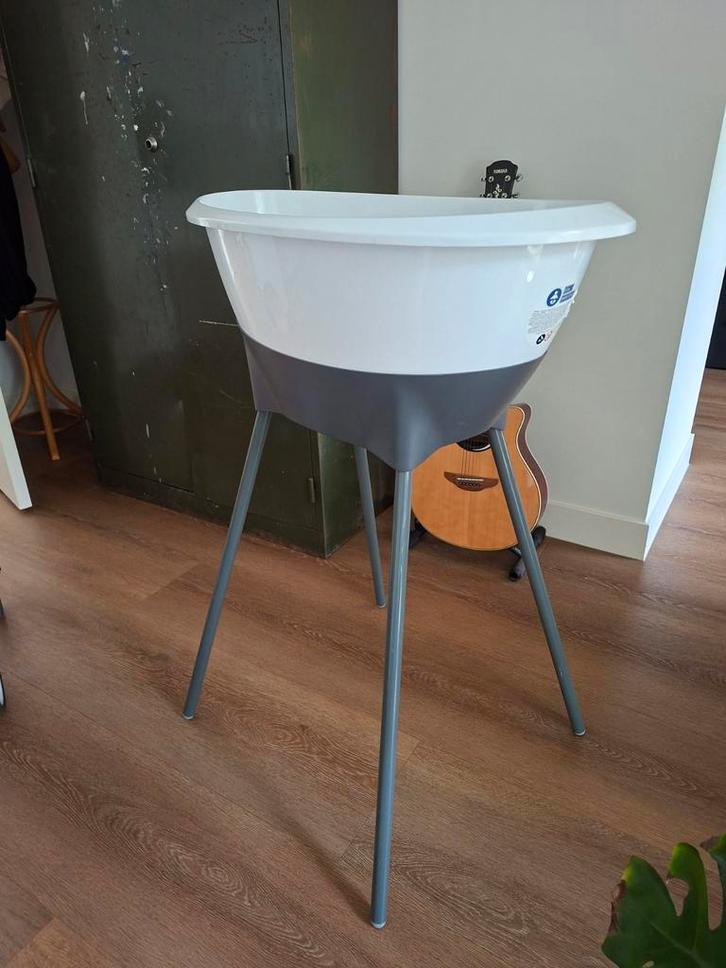 Babybad met Standaard, Kinderen en Baby's, Badjes en Verzorging, Gebruikt, Badje, Overige merken, Standaard, Ophalen of Verzenden