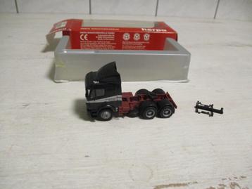   Herpa Mercedes Truck Schaal 1:87 beschikbaar voor biedingen