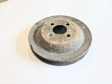 Stuurbekrachtigingspomppoelie Volvo 240 260 740 760 1219961 beschikbaar voor biedingen